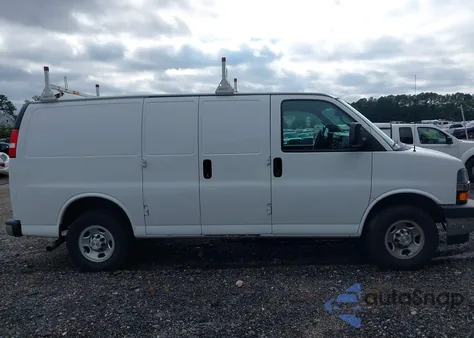 2020 Chevrolet Express Cargo Rwd 2500 Regular Wheelbase Wt from USA, damaged, VIN 1GCWGAFG2L1268286